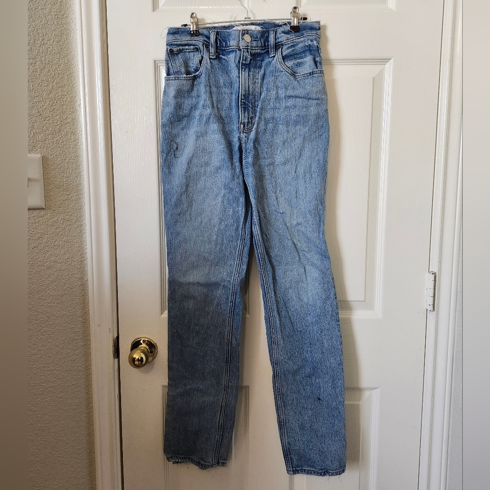 Abercrombie & Fitch 90s Straight Ultra High Rise Blue Denim Jeans 26